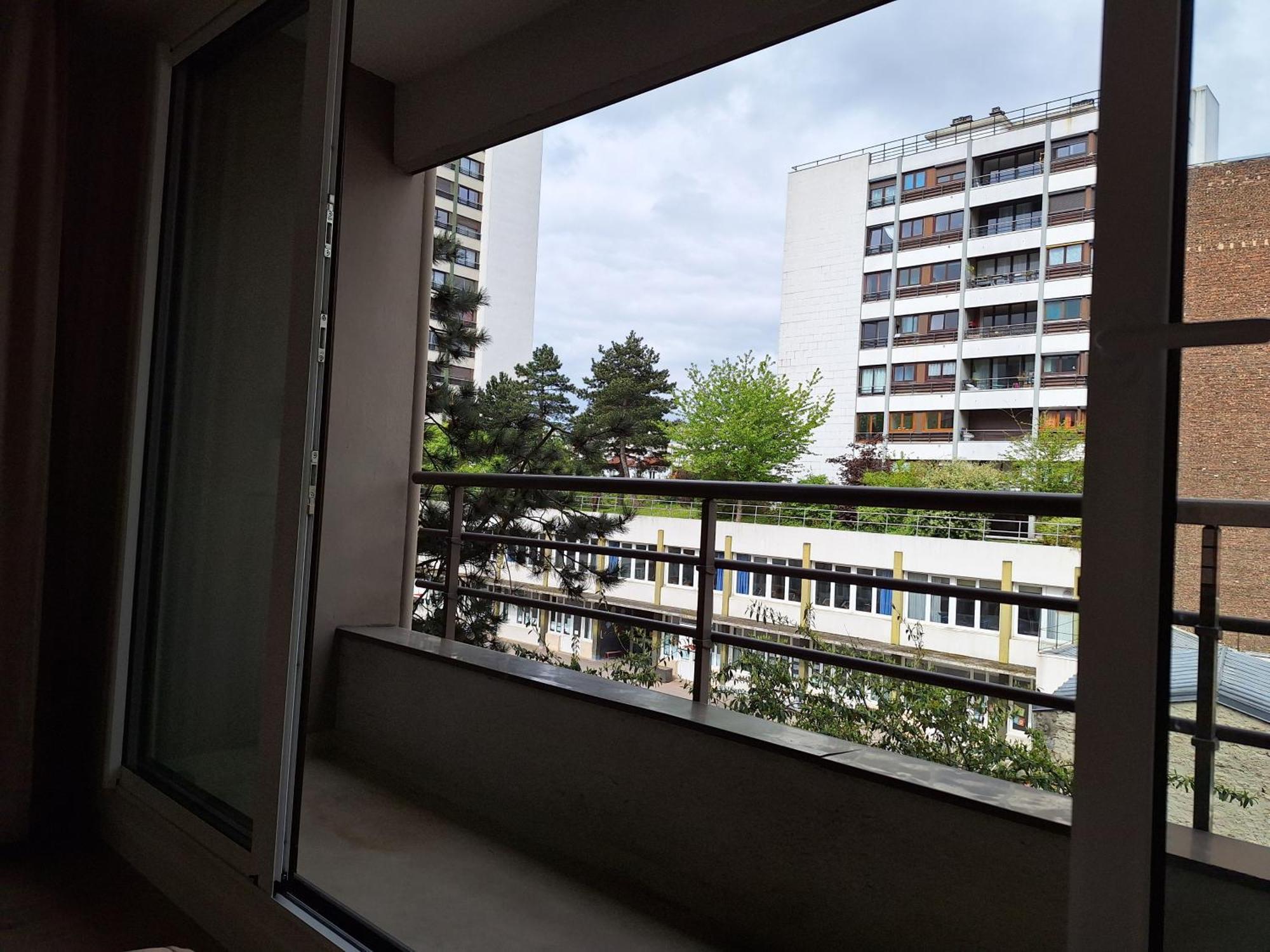 Chic Parisian Studio Retreat Bright Spacious And Secure Parking ภายนอก รูปภาพ